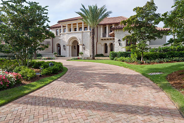 Best Affordable Driveway Paving  in Ashland City, TN